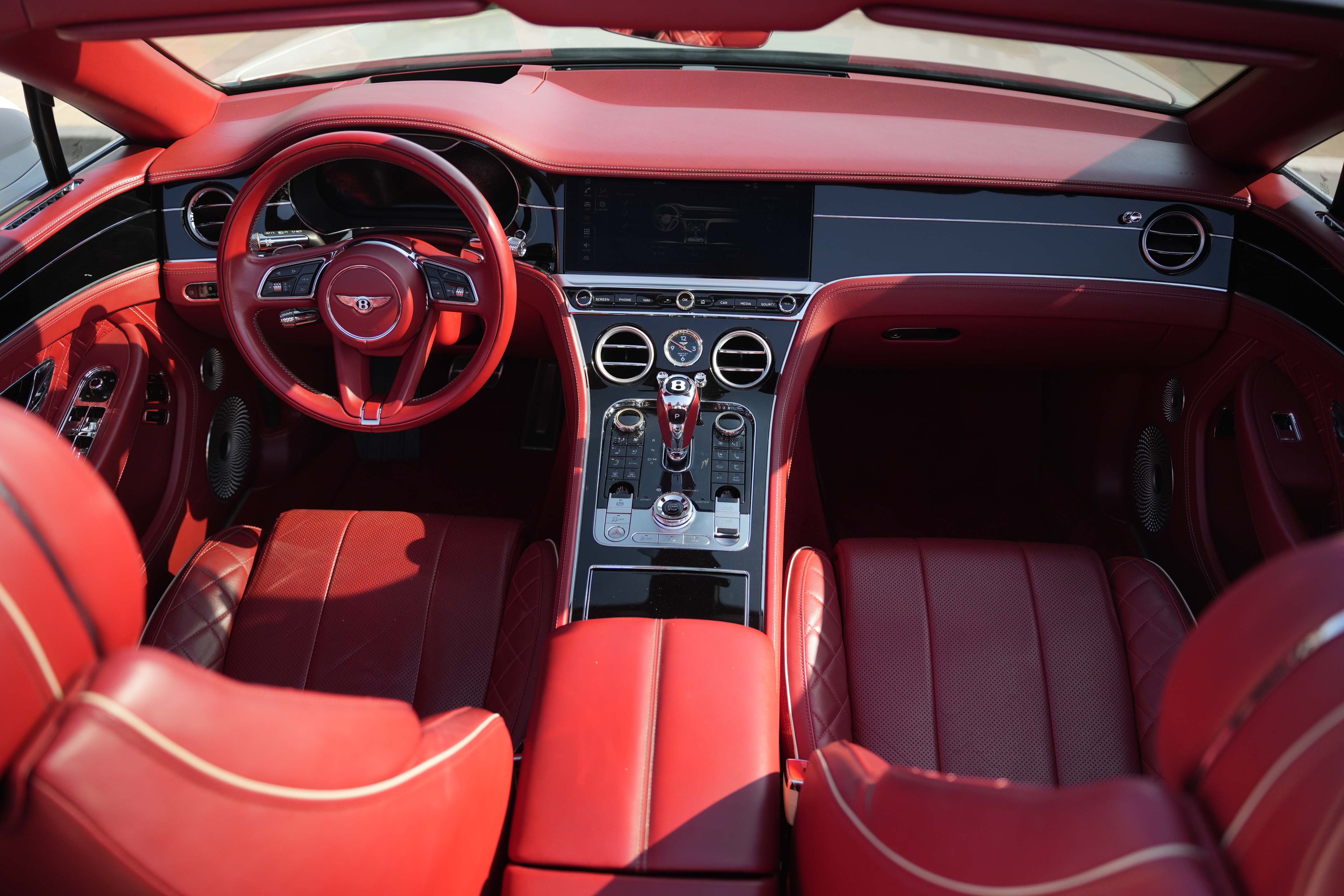 Bentley CONTINENTAL GTC preview 5